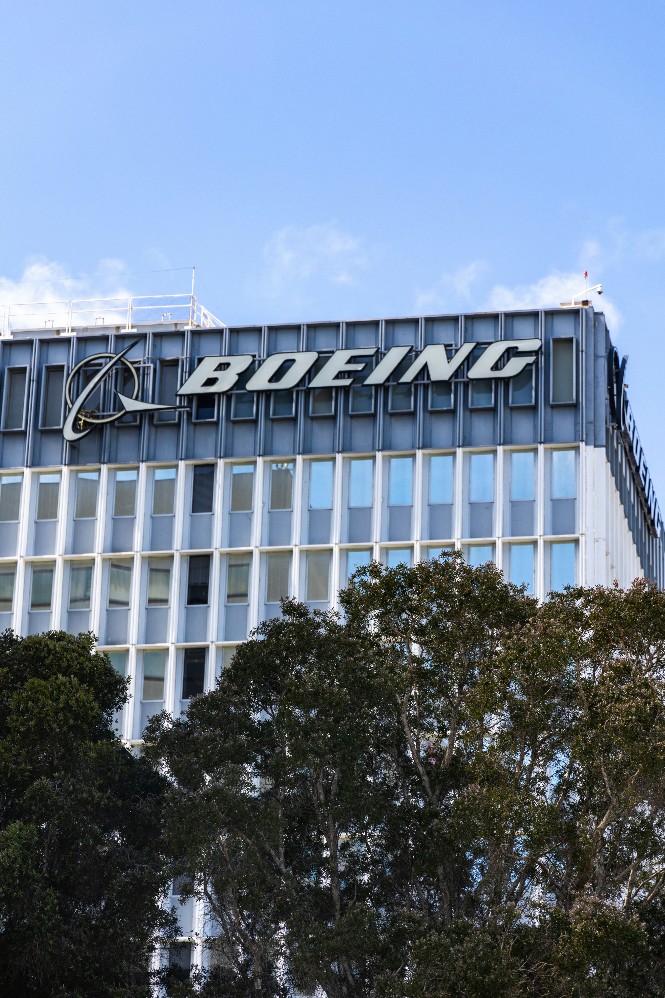 Aviation news: Boeing Faces Scrutiny Over Whistleblower's Death